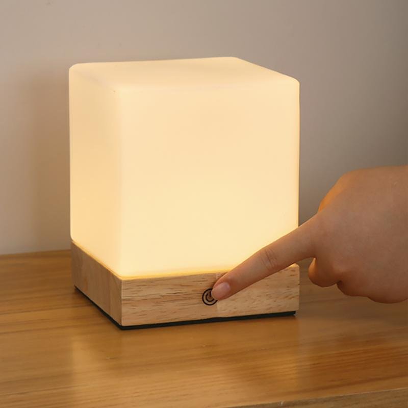 GloedCube Trådlös LED Bordslampa – Modern och Energieffektiv