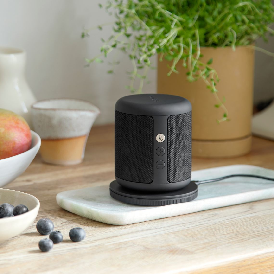 SoundWave – Portable Bluetooth Speaker with Powerful Sound