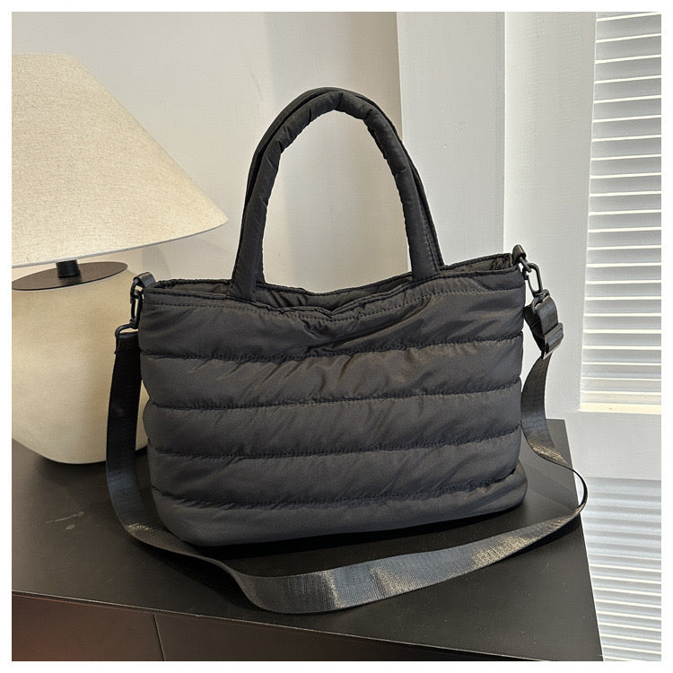 TrendFlex Backpack - Stylish Puffer Backpack for Every Day