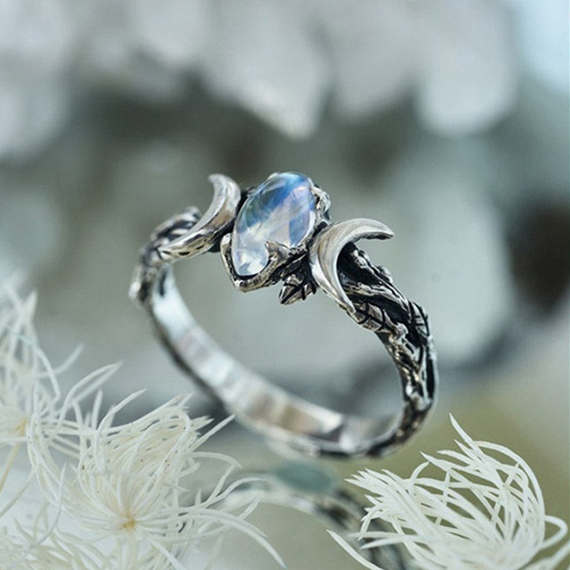 Elegant Iris Moonstone Statement Ring - Make a Bold Impression