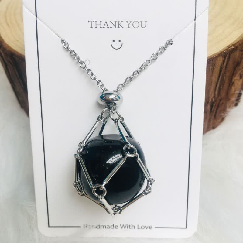 Elegant natural crystal necklace - Iris edition