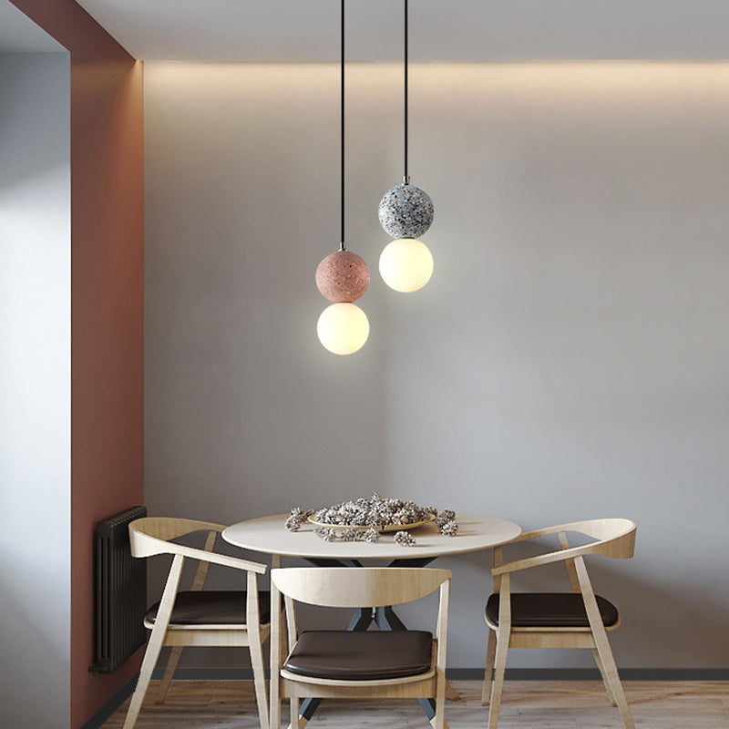 Aurora Glow - Luxurious LED Pendant Lamp in Black/White