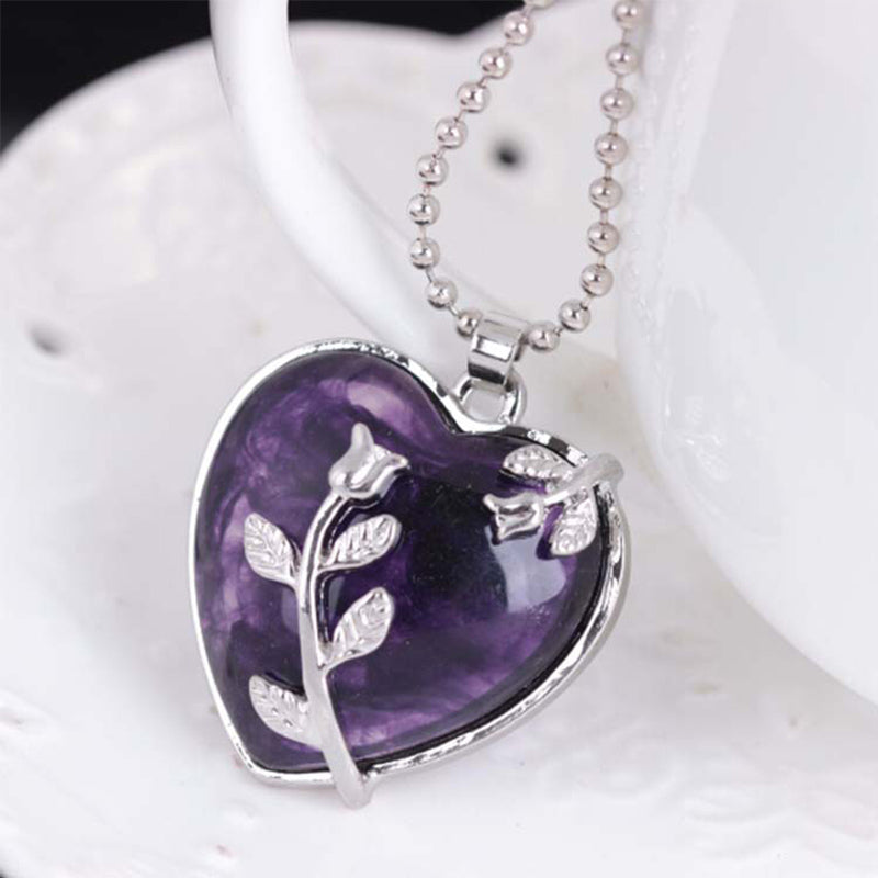 Elegant heart-shaped rose quartz necklace - Amara Collection