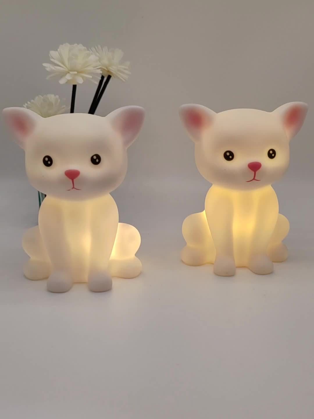 KittyGlow Lamp - Cute LED Table Lamp with Wireless Power Supply