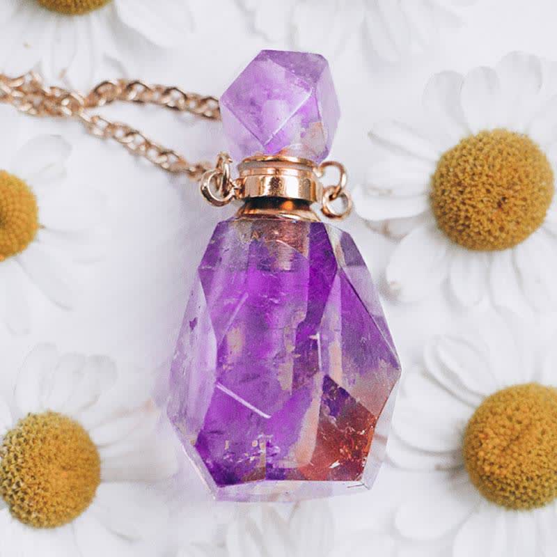 Elegant Necklace with Crystals Perfume Bottle - Iris