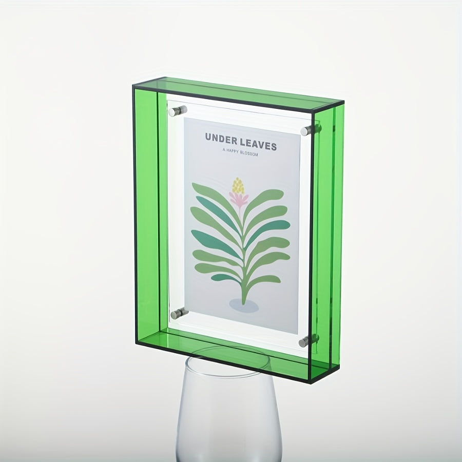 ChicFrame – Luxurious Acrylic Photo Frame for Your Pictures
