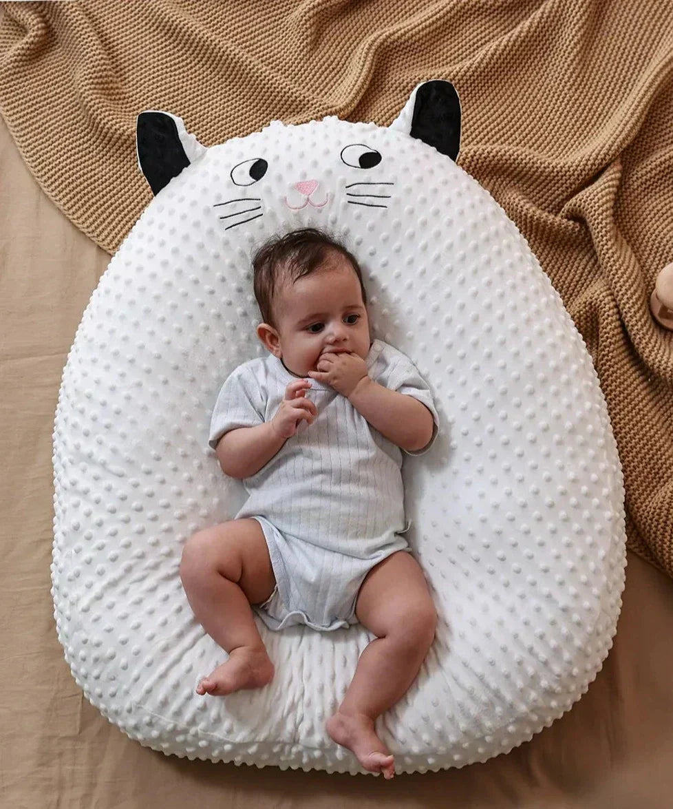 ComfyCuddle - Ergonomic Portable Nursing Pillow