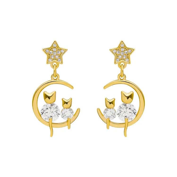 Elegant Golden Cat Earrings with Sparkling Zirconia - Feline Glamour