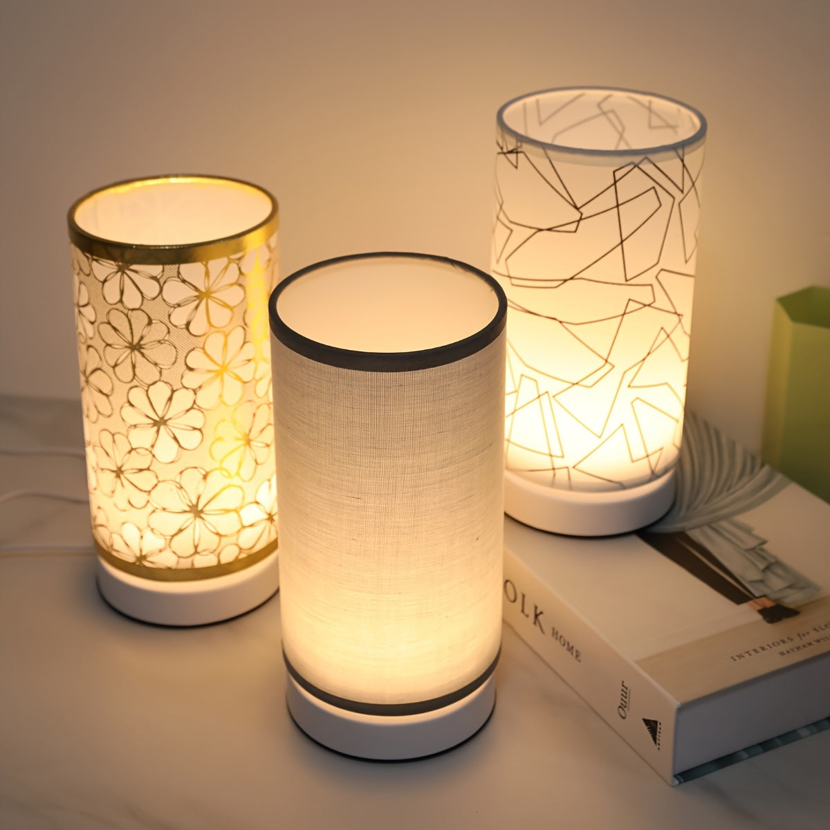 ModernLicht – Illuminated USB Table Lamp in Cylinder