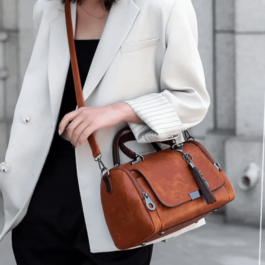 Bea Crossbody Bag – Timeless Elegance for All Occasions