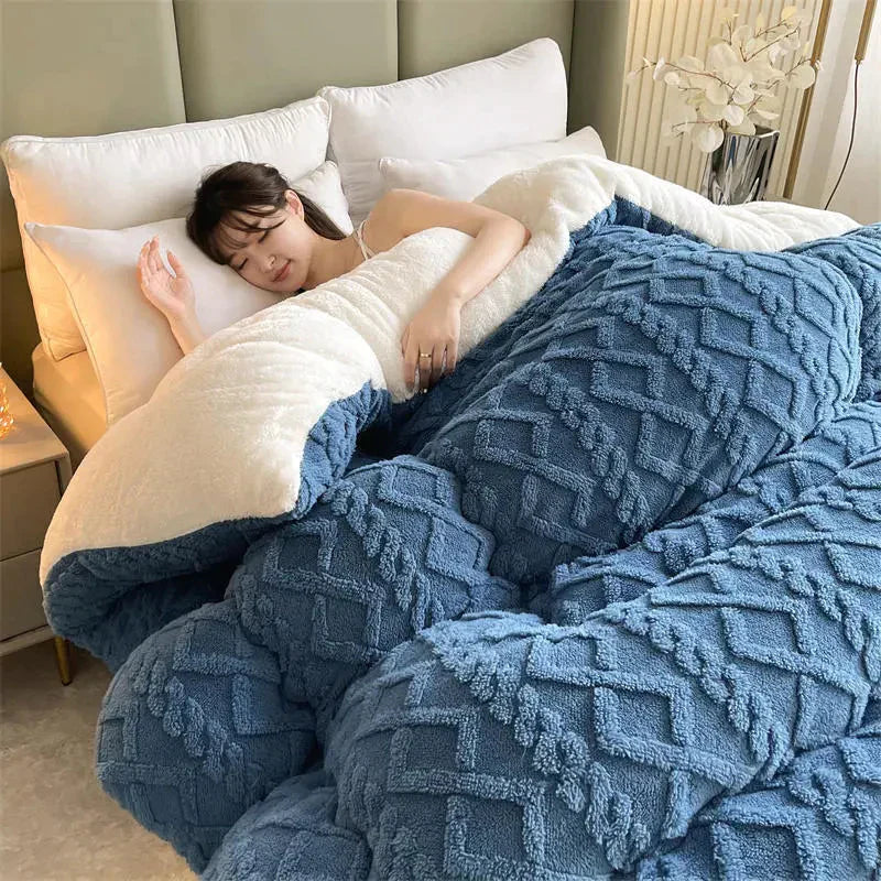 SereneSleep Winter Duvet Cover - Luxurious Cashmere Fleece Blanket for Ultimate Winter Comfort