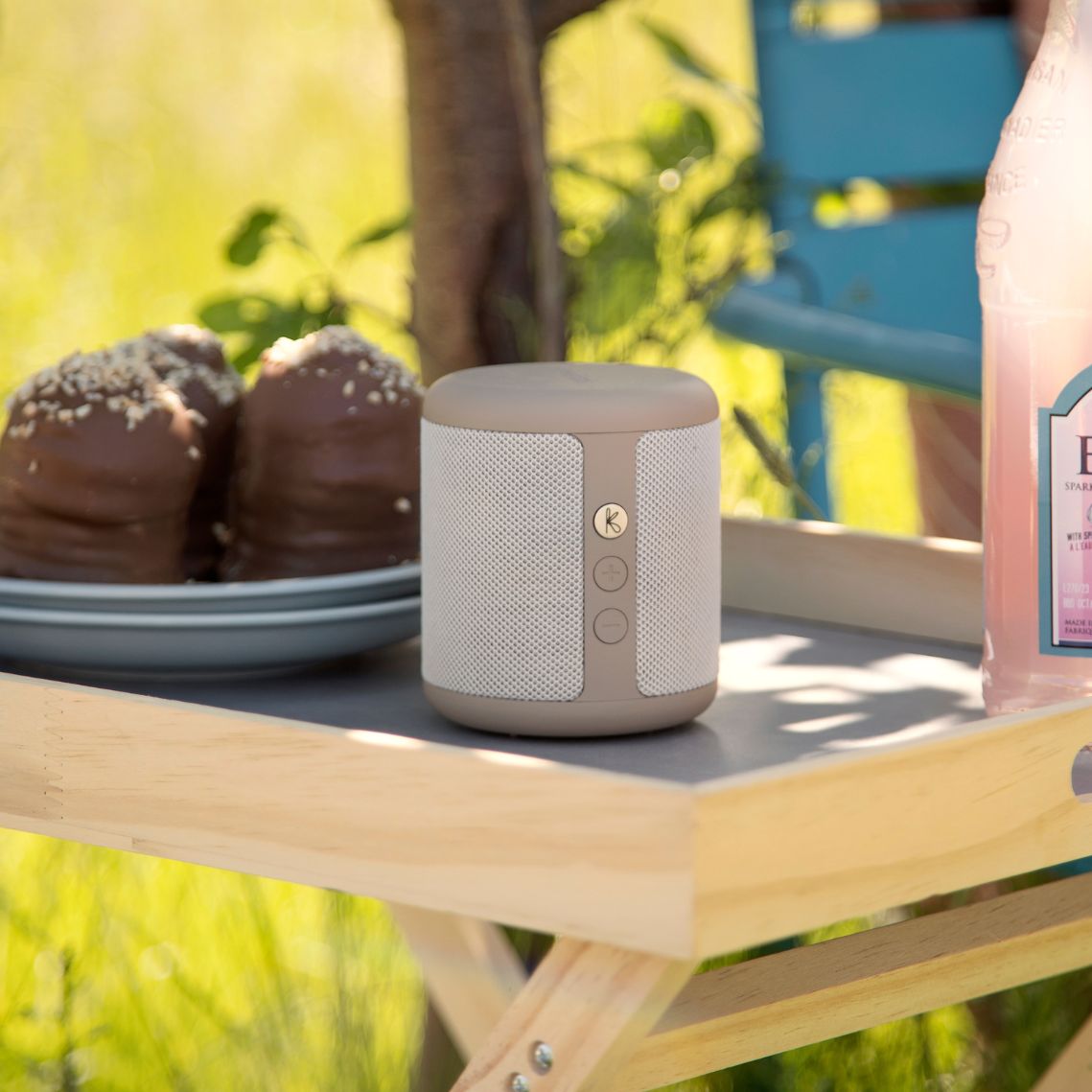 SoundWave – Portable Bluetooth Speaker with Powerful Sound