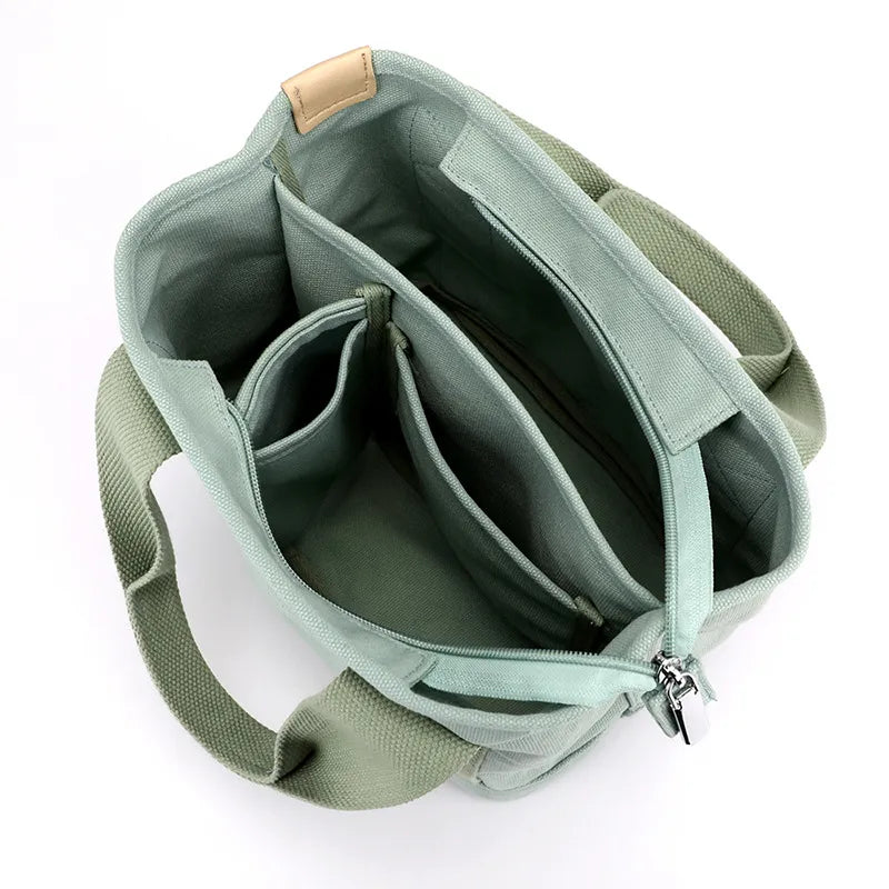 TrendyCarry Bag – Elegant Canvas Shoulder Bag for Women