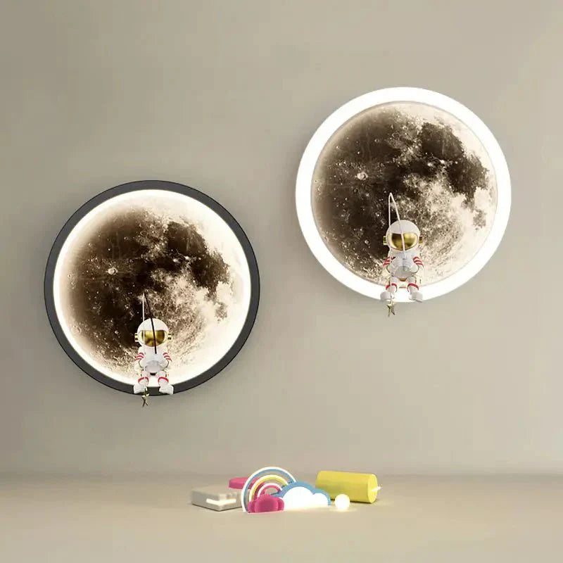 Spacelume - Maan LED Wall Lamp