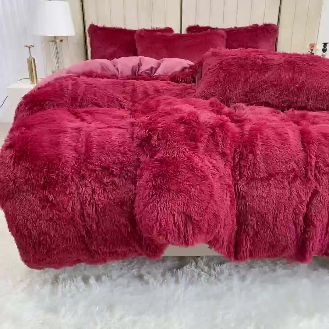 Ultra Plush Plush Bedding Set with Zipper - Luxury &amp; Comfort