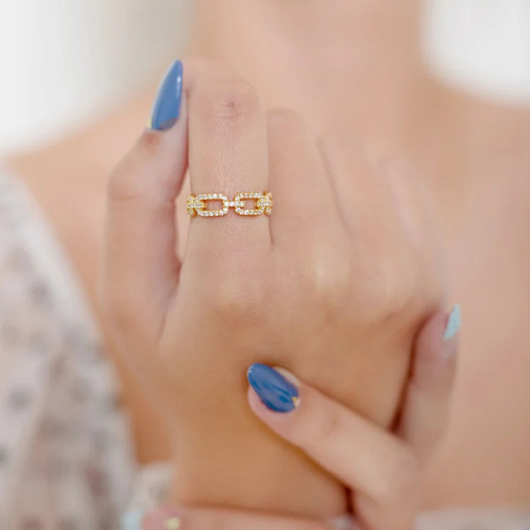 Brilliant Gold Vessel Ring with Zirconia - Marina Elegans