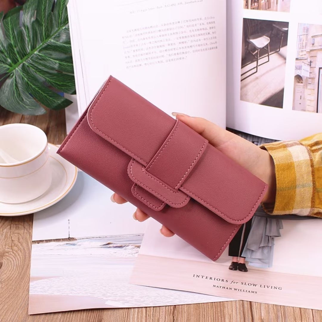 SlimWallet - Minimalist Leather Wallet for Him