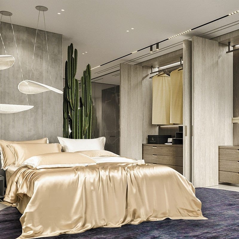 SilkEase - Luxurious Mulberry Silk Bedding Set 