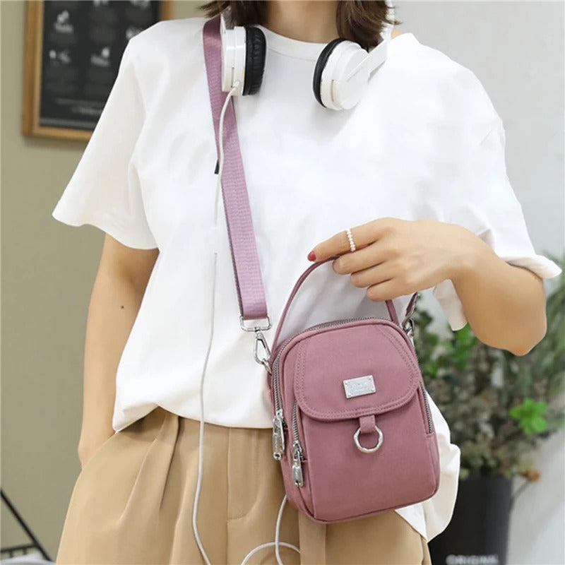 UrbanStyle - Stylish and Durable Messenger Bag