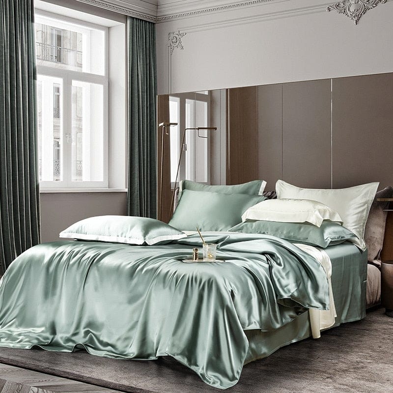 Premium Mulberry Silk Bedding Set – Luxury and Comfort