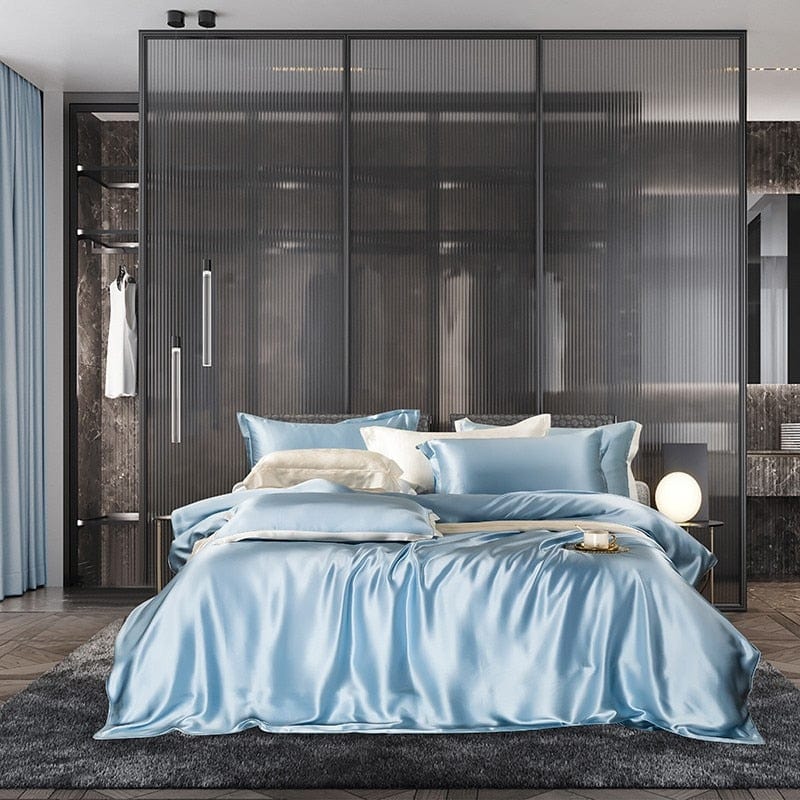 LuxeDream – Sky Blue Mulberry Silk Bedding Set
