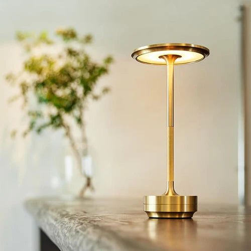 Ambiancelight - Wireless rechargeable table lamp.