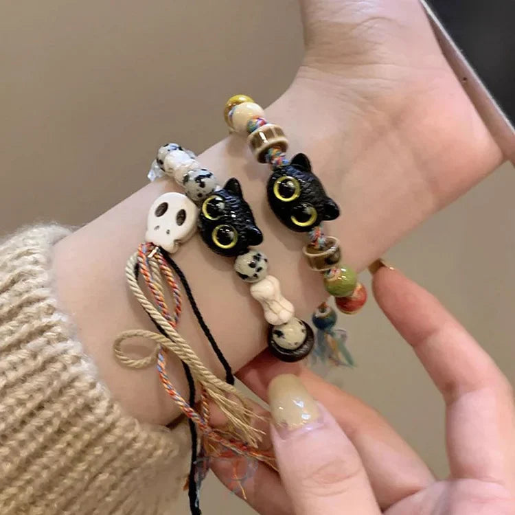 Selina's lovely skull bracelet by Katjes