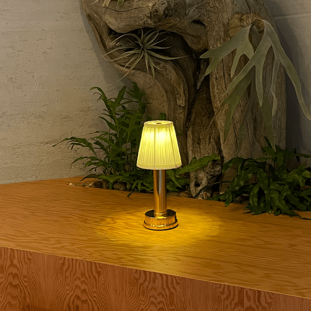 CozyGlimmer - Refined Wireless Table Lamp with Dimmer Function