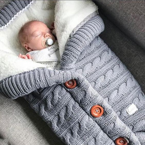 SnuggleSafe Baby Sleeping Bag - Cozy Fleece Sleeping Bag for Comfortable Nights
