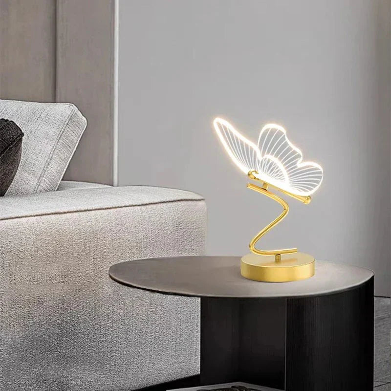 ButterflyLuxe - Elegant LED Bordslampa i Fjärilsdesign