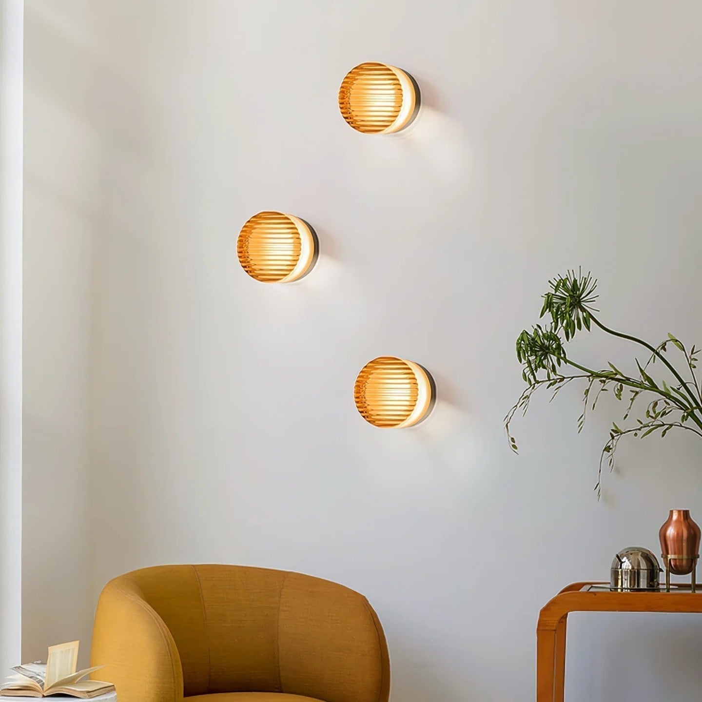 LumLight Stylish LED Wall Lamp - For Modern and Sustainable Living Comfort