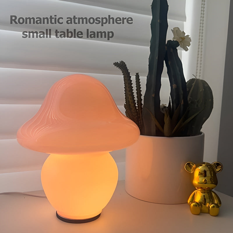MushroomDream Lamp – Förtrollande Glasbelysning med Svampmotiv