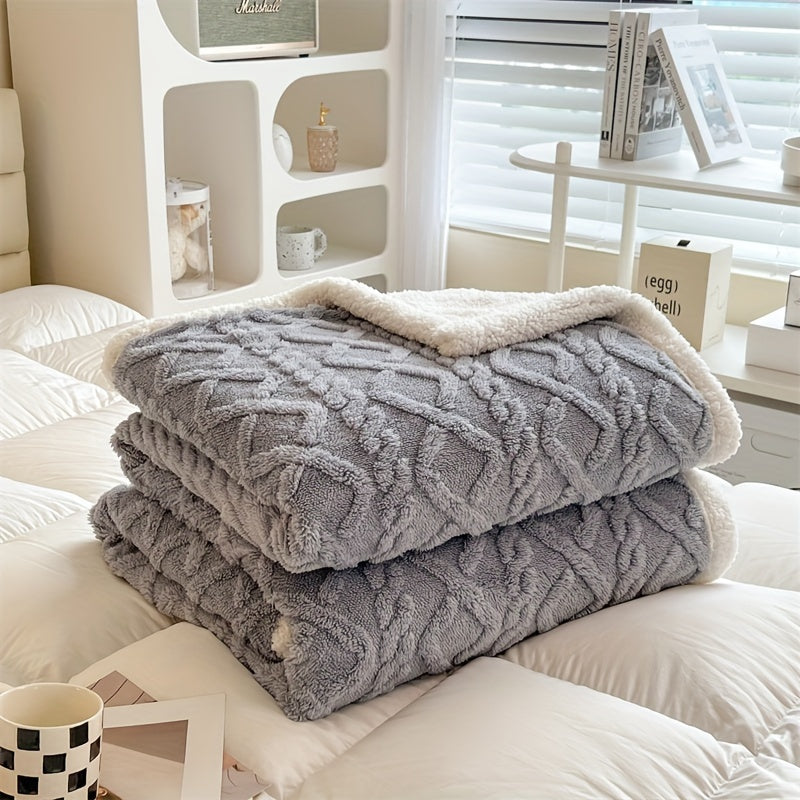 Vintage Luxe Double-Sided Fleece Throw - Winter Essential