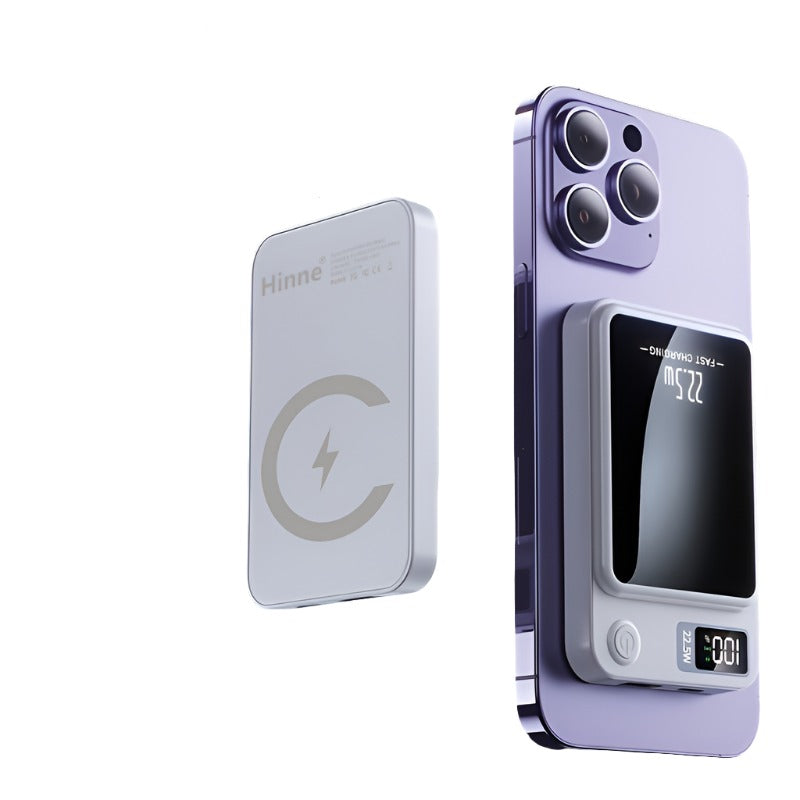 PowerMag - Compact magnetic power bank for super fast charging