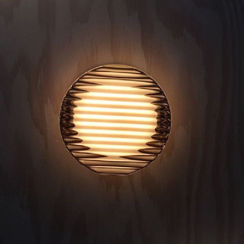 LumLight Stylish LED Wall Lamp - For Modern and Sustainable Living Comfort