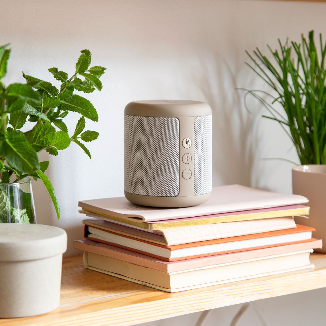 SoundWave – Portable Bluetooth Speaker with Powerful Sound