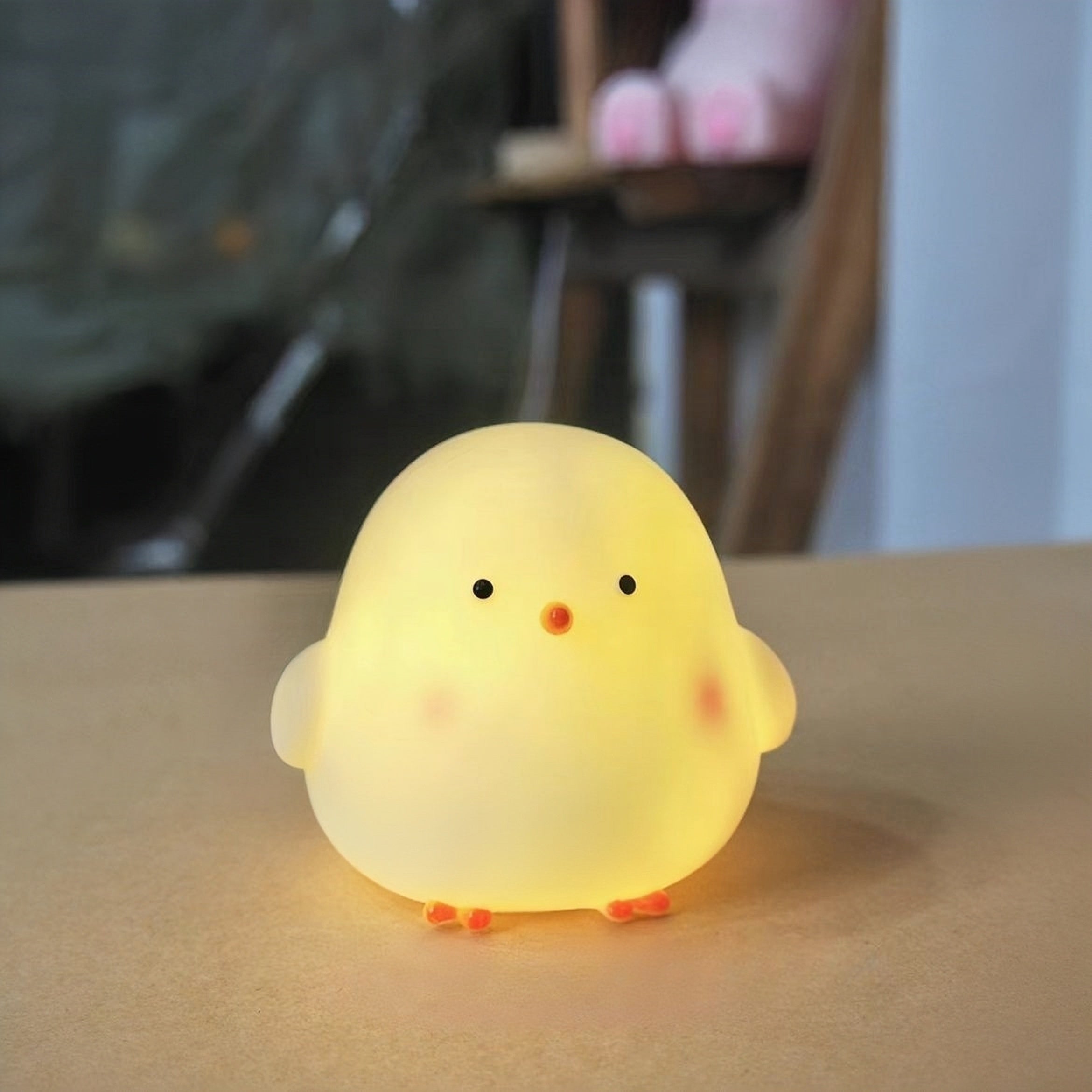 LumiKuiken - Elegant LED Table Lamp with Wellness Light