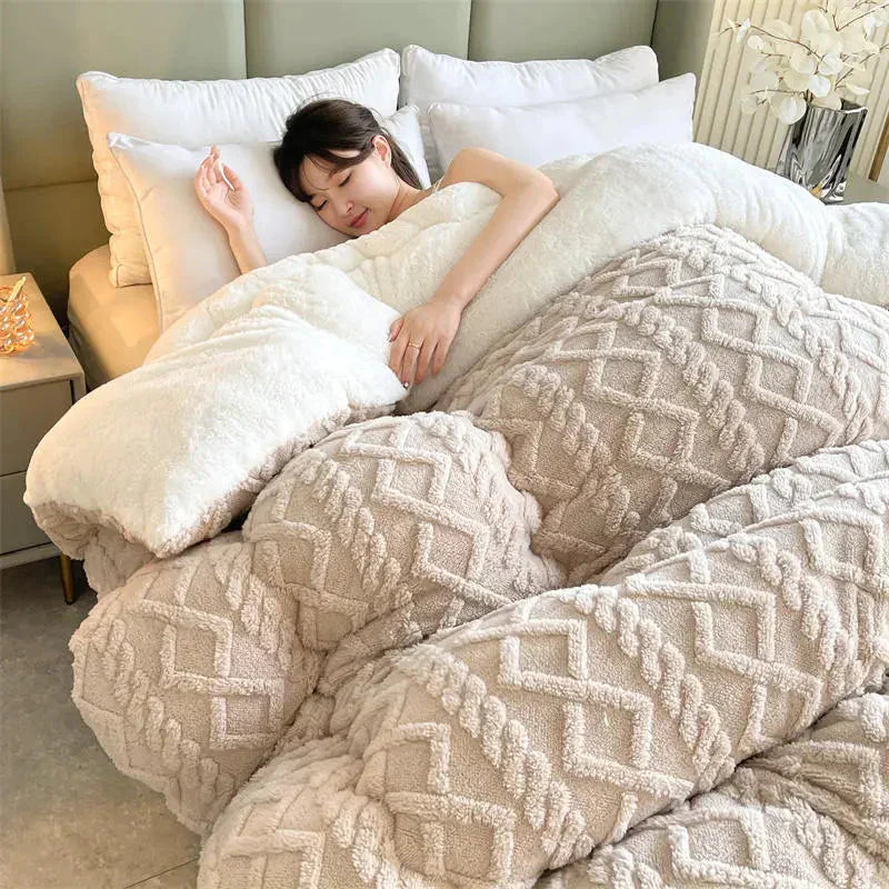SereneSleep Winter Duvet Cover - Luxurious Cashmere Fleece Blanket for Ultimate Winter Comfort