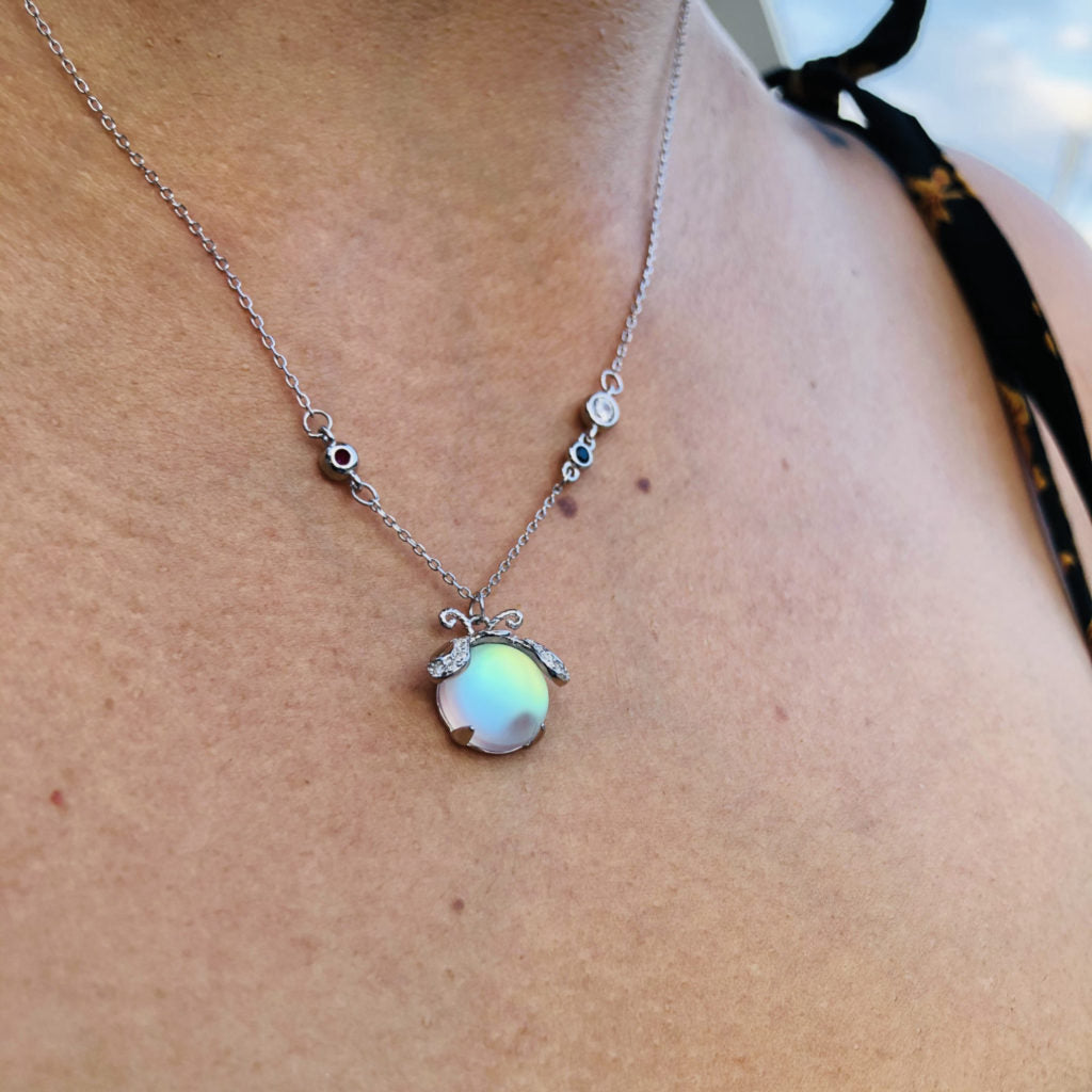 Captivating Moonstone Necklace from Eldfluga | Unique and Brilliant