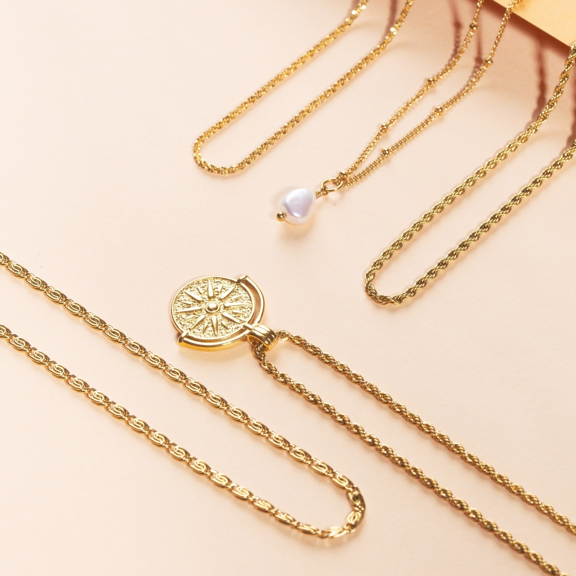 Elegant Pendant Chain - Aurora