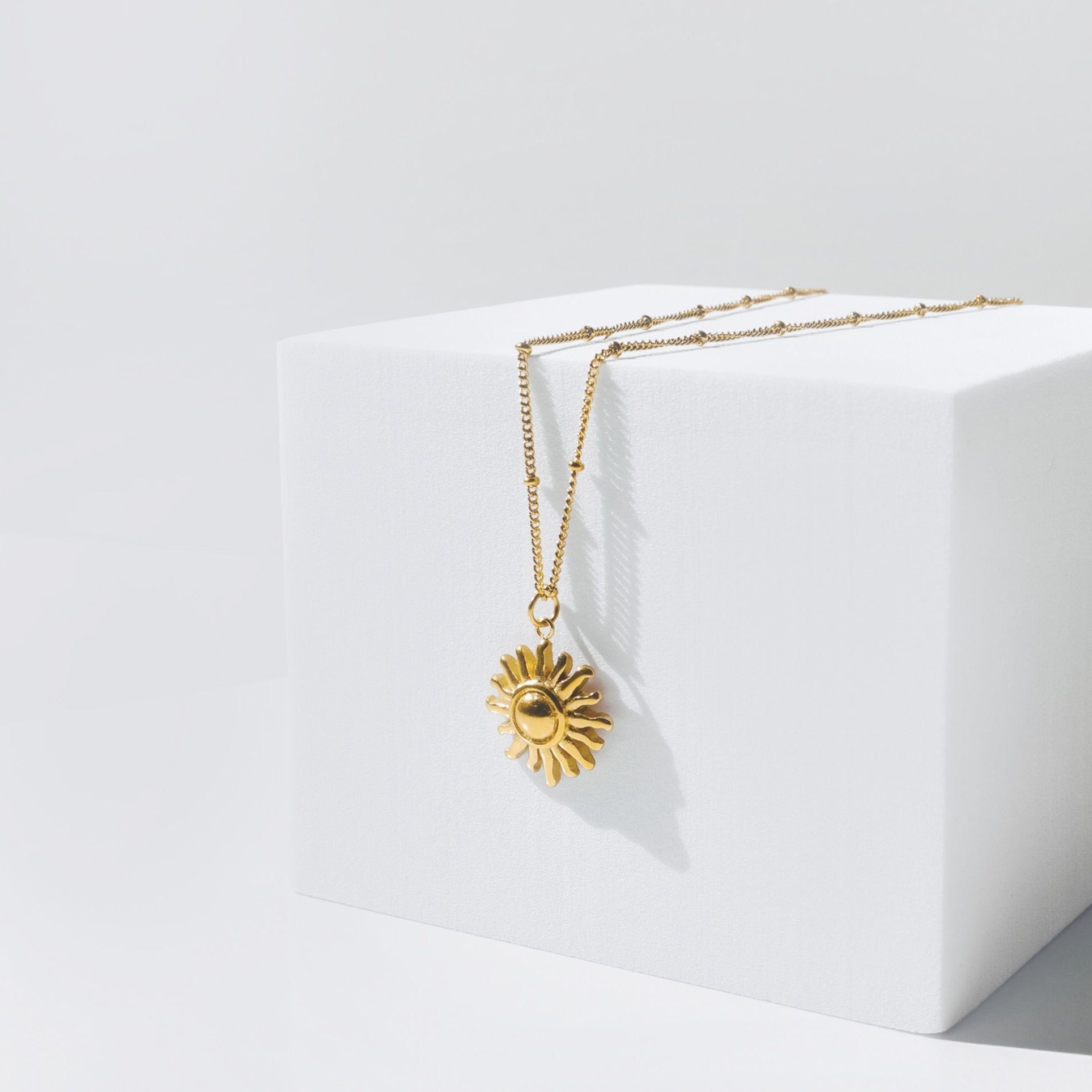 Radiant Necklace with Sun Pendant - Solara
