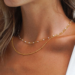 Amara Dubbel Kralhalsband - Elegant och Unikt!