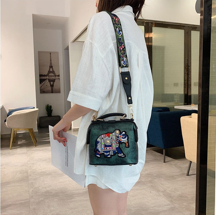 RoxyBag - Luxury Crossbody Bag with Unique Style