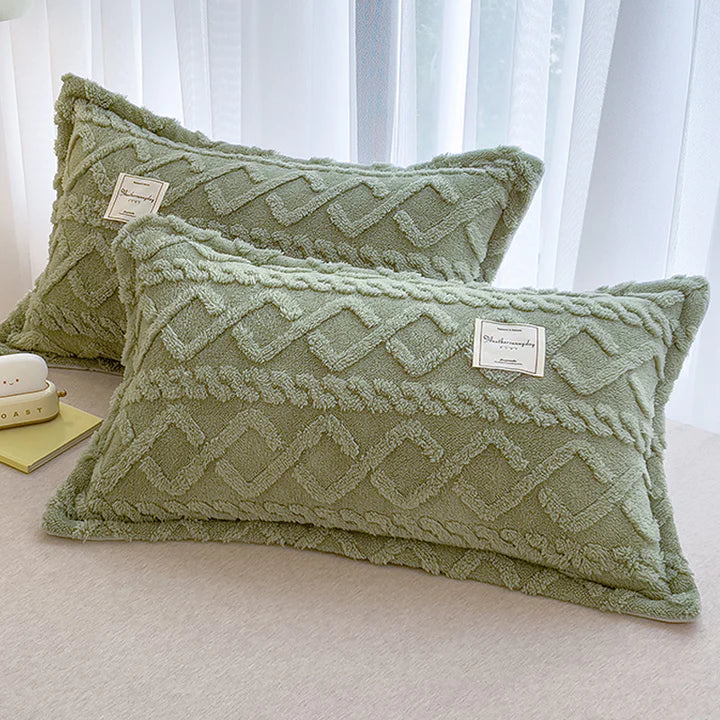 LuxeLoom Duvet - Luxurious Fleece Duvet for Ultimate Warmth and Comfort