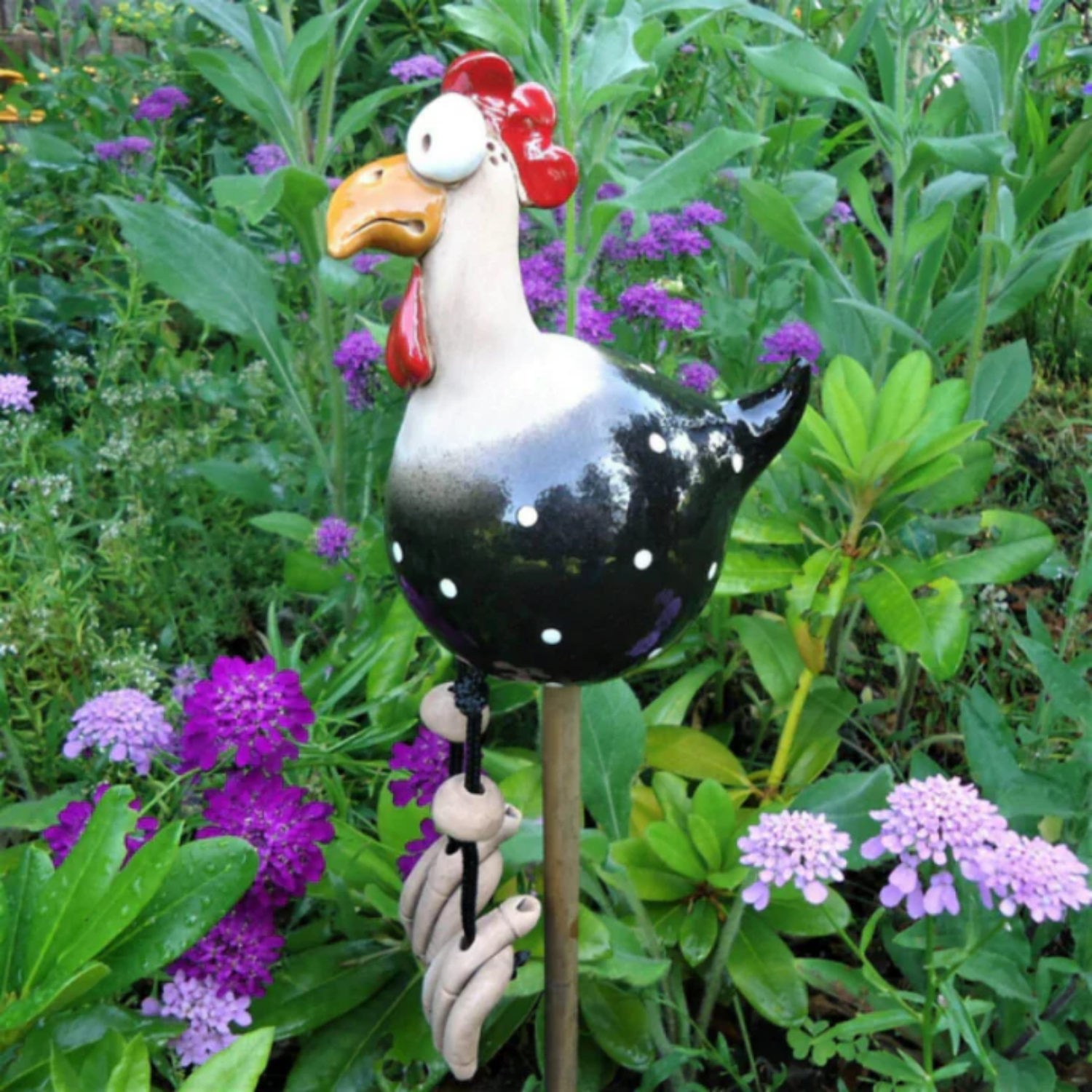 Happy Hen – Playful Garden Chicken Decoration for Outdoors