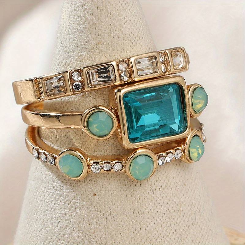 Enchanting Vintage Ring with Brilliant Blue Crystal - Lunara 