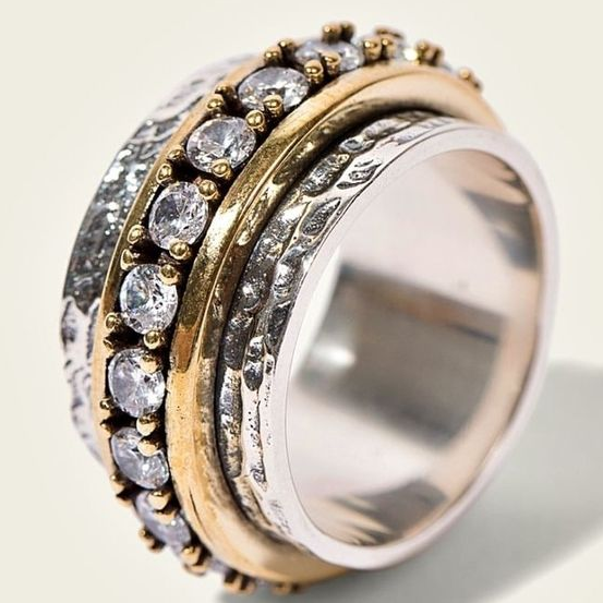 Elegant Vintage Gold and Silver Ring with Zirconia - Esmira Collection 