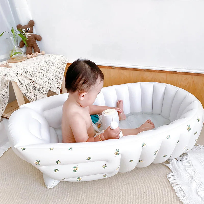Blow Up Baby Bad™ - Uppblåsbar och Säkert Babybad för Inomhus och Utomhus
