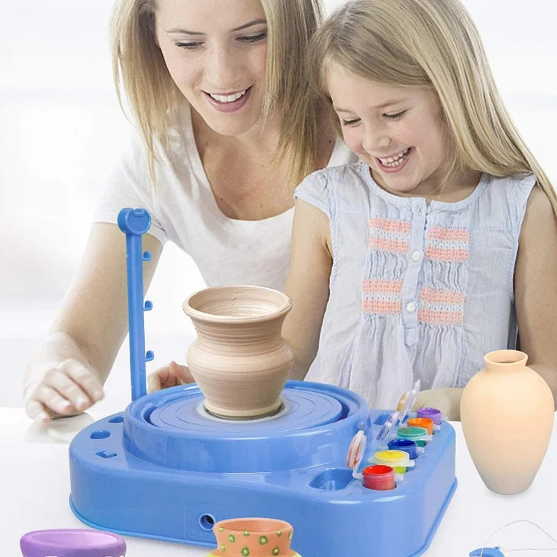 CreativeKids Cake Spinner – Development and Creativity in One