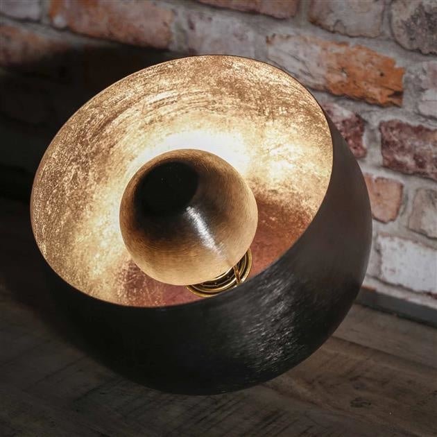 BaselNickel – Refined Table Lamp for Elegant Interiors